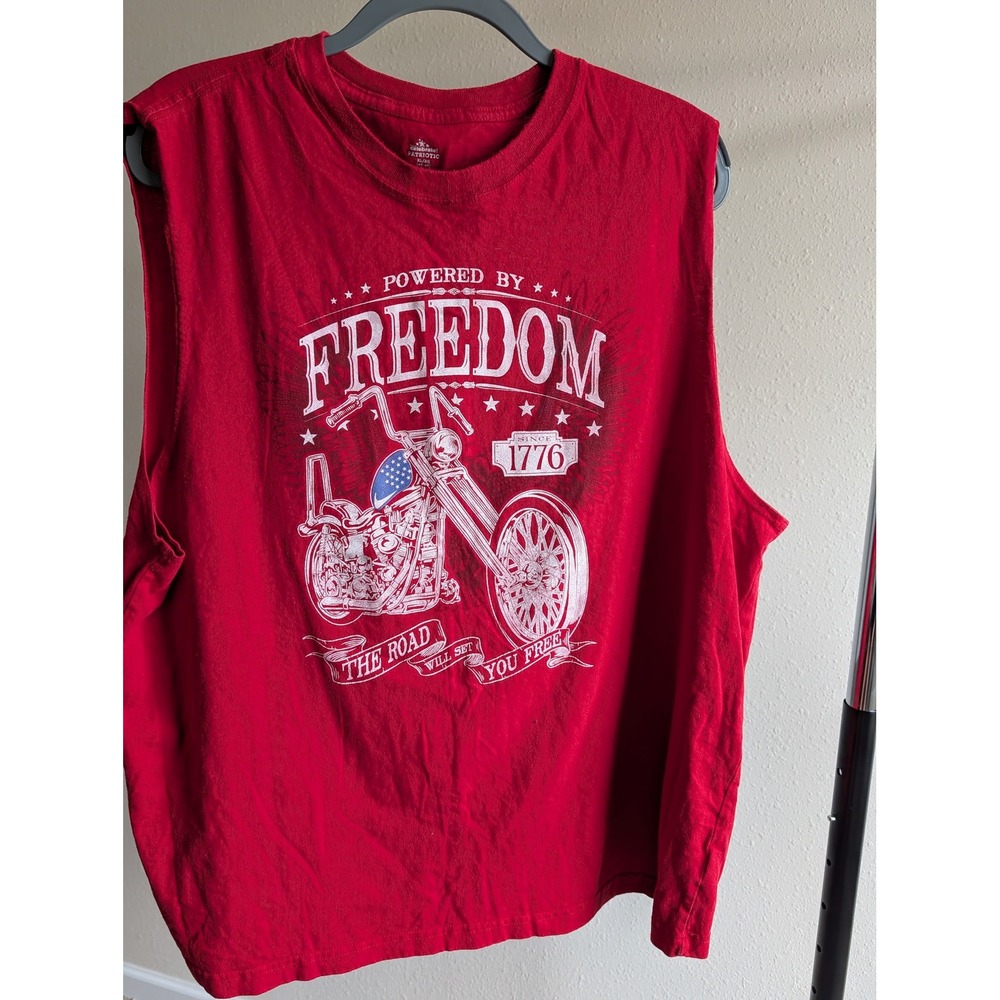 Way To Celebrate Patriotic Freedom Biker Graphic Muscle Tee Red Mens XL